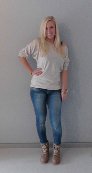 OOTD-Offshoulder-sweater-en-boots-timberlands-3